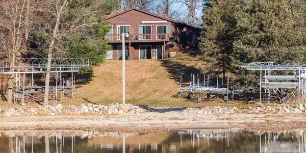 20170 Sugarbush Lane