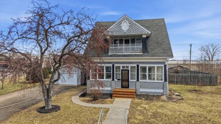 706 Central Avenue