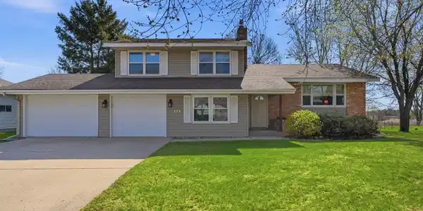 171 Lakeview Drive