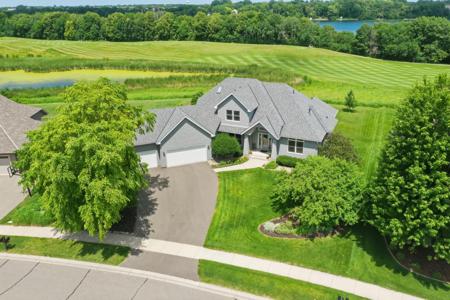 2996 Fairway Drive