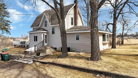 512 Franklin Street W