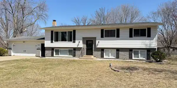 2105 Stade Lane