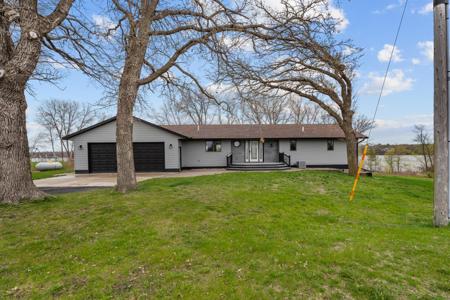 44342 Saukview Drive