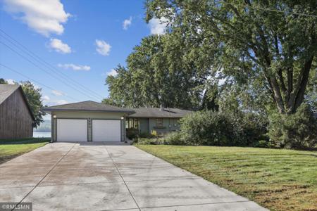 6800 296th Street E