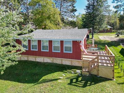 4411 Woodley NE