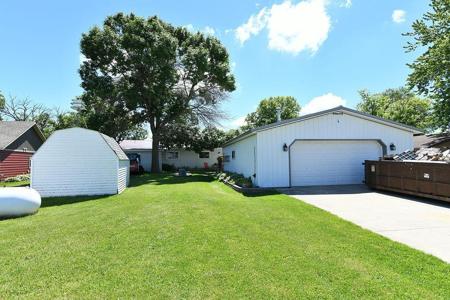 17051 N Leaf Lake Road