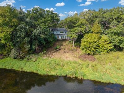 1836 2 Driftwood Road