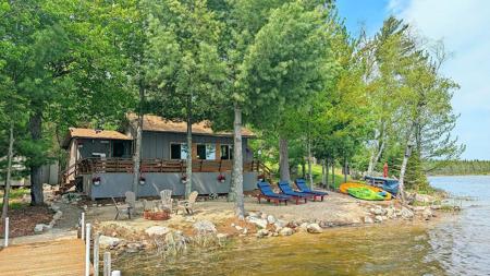 8119 Muskego Point