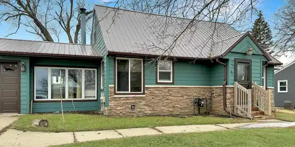1731 S Shore Drive