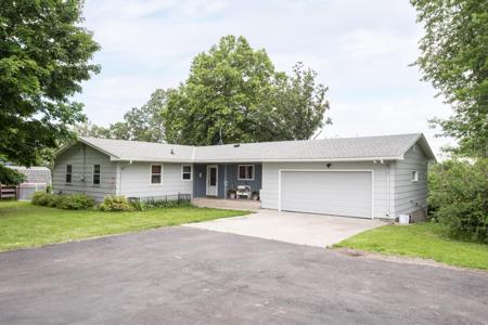 3009 Rosewood Lane SE