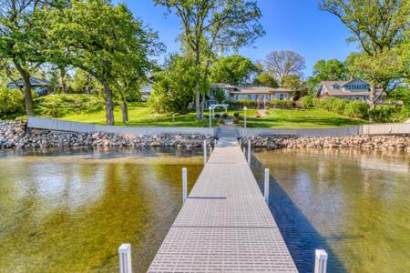 919 N Shore Drive