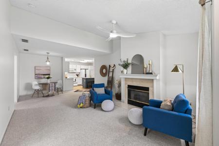 9887 Tamarack Cove