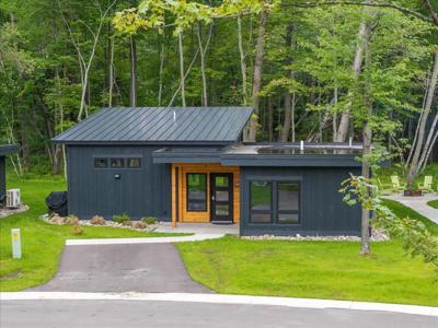 Quarterdeck Resort #405 9839 Adventure Way SW