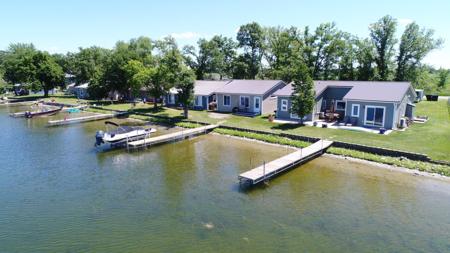 27096 Little Floyd Lake Road Unit 2