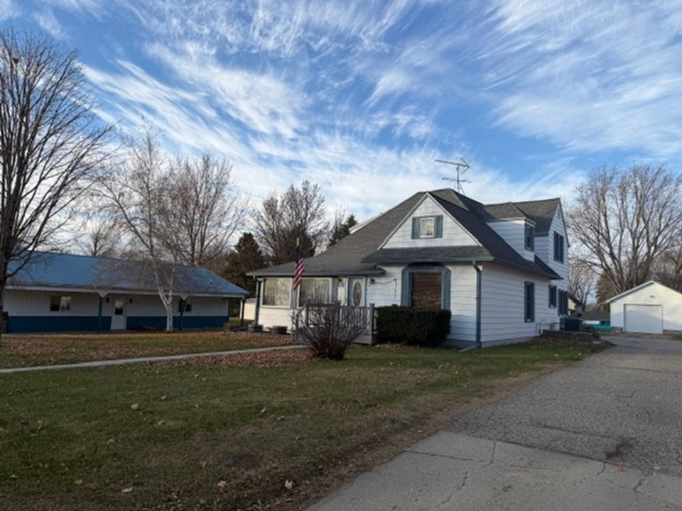 Image 4 Image 4