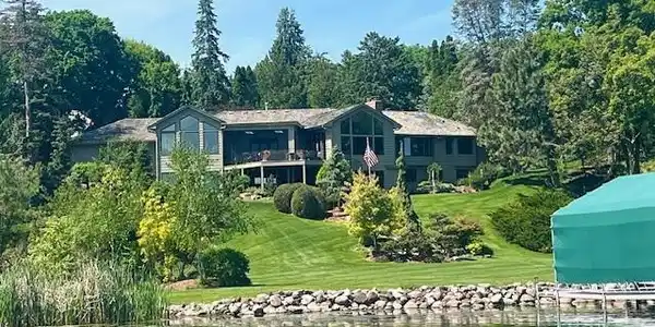 1495 Green Trees Road