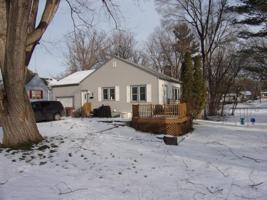 220 Grove N