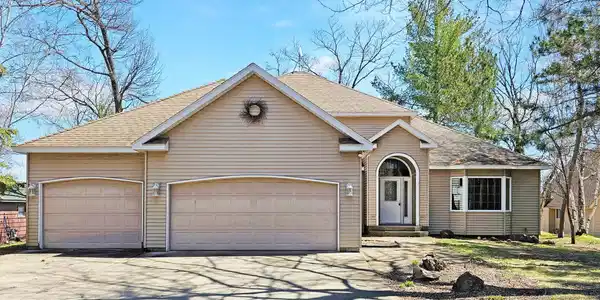 21124 Wildwood Road