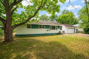 1620 75th NE
