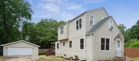 7670 Groveland