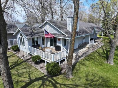 2560 Old County Road 120 NE