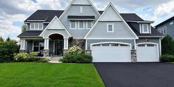 6799 Lily Lane