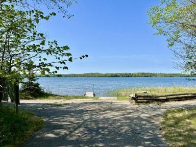 37222 N. Courage Dr.      (Lot 6)