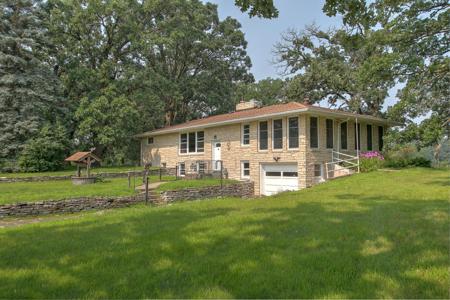 9325 County Road 5 NE