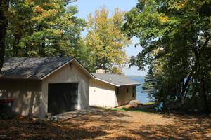 2239 Fairview Beach Road NE