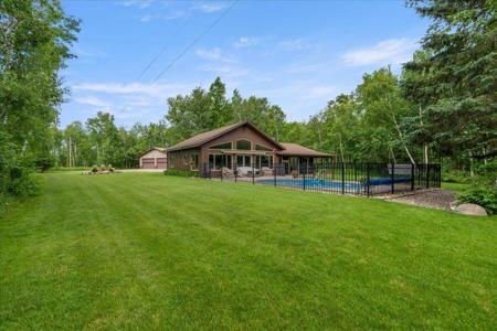 8009 County 78
