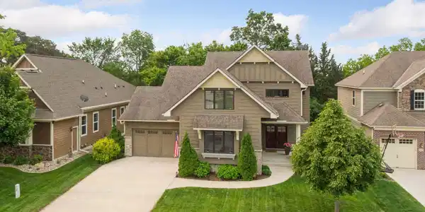 5445 Yellowstone Trail