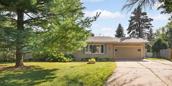 2316 Lilac Lane