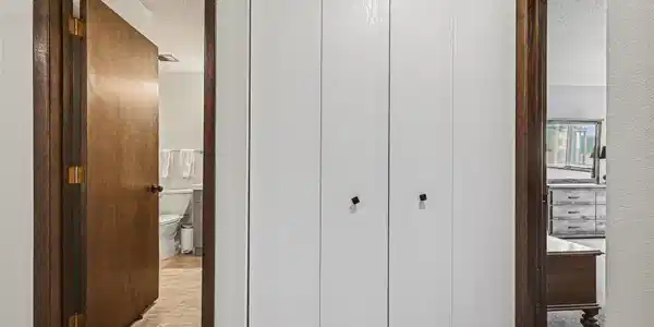Image 4 Image 4