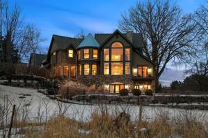 3071 Dartmouth