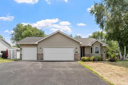 3380 Lake View Lane