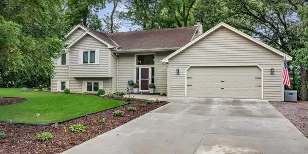 2583 Lost Lake Road