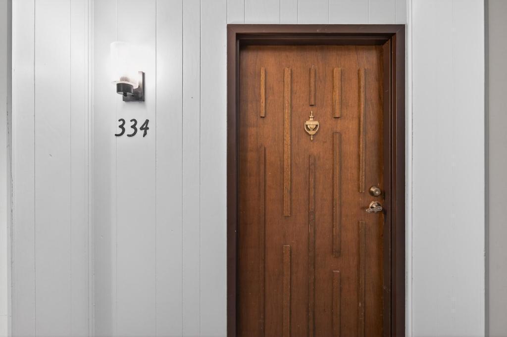 Image 4 Image 4
