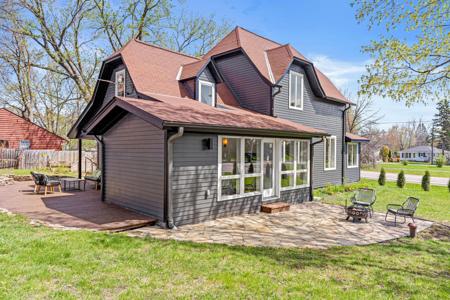 1395 Brown Road S