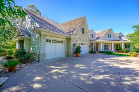 3 Catbird Lane