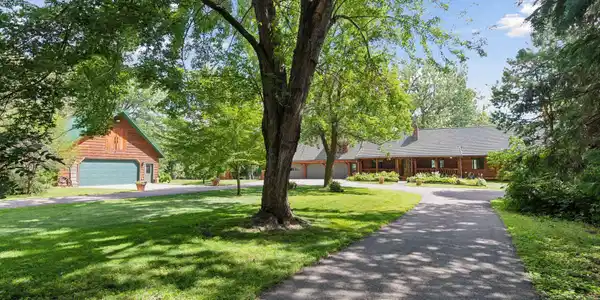 2245 Cottonwood Lake Drive