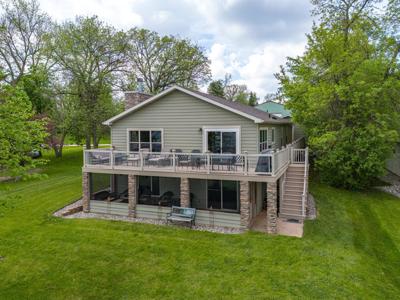 12555 Maple Lake Drive SE