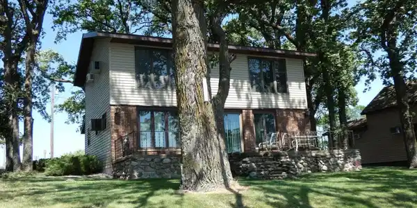 10 Hudson Road