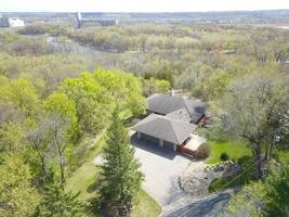 6301 Bluff