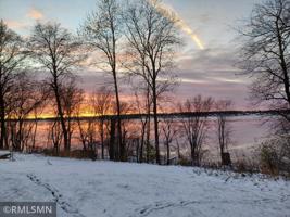 15737 Sunset Trail