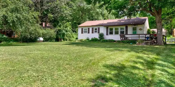 22409 Lake View