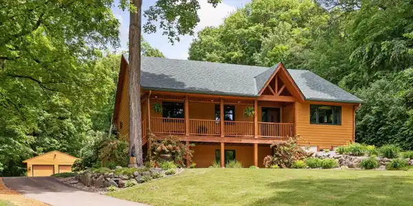 1100 County Road 110 N