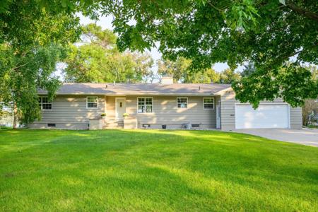 1009 W 4th Street