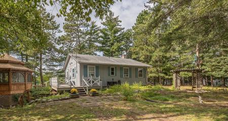 1155 E Horseshoe Drive NW
