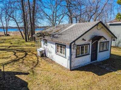 39568 Twin Lakes Road