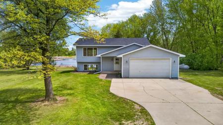 33067 Nueman Trail